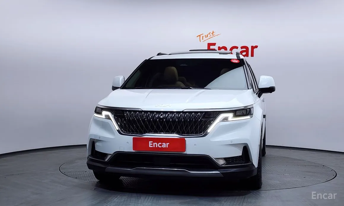 Фото 3 - Kia Carnival