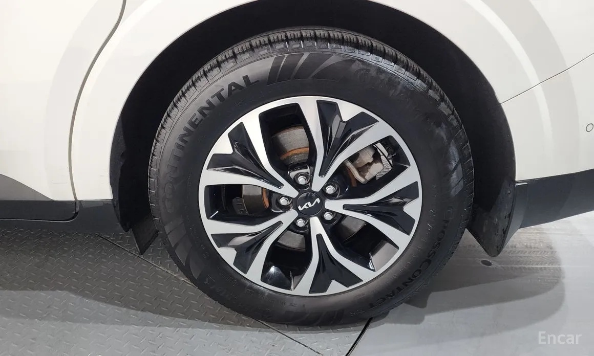 Фото 5 - Kia Carnival