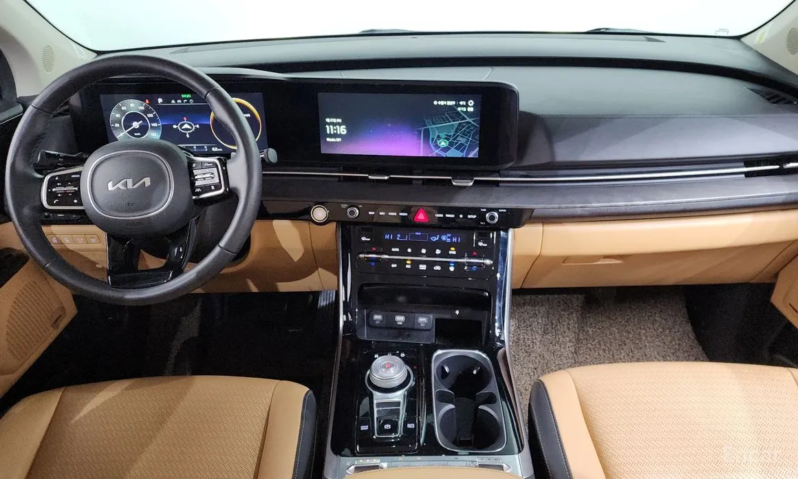 Фото 7 - Kia Carnival