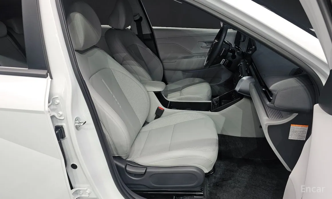 Фото 10 - Hyundai Kona