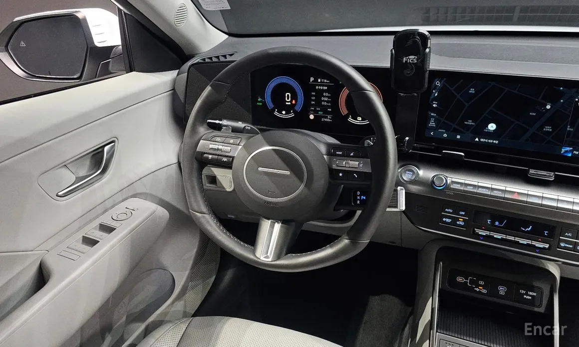 Фото 13 - Hyundai Kona