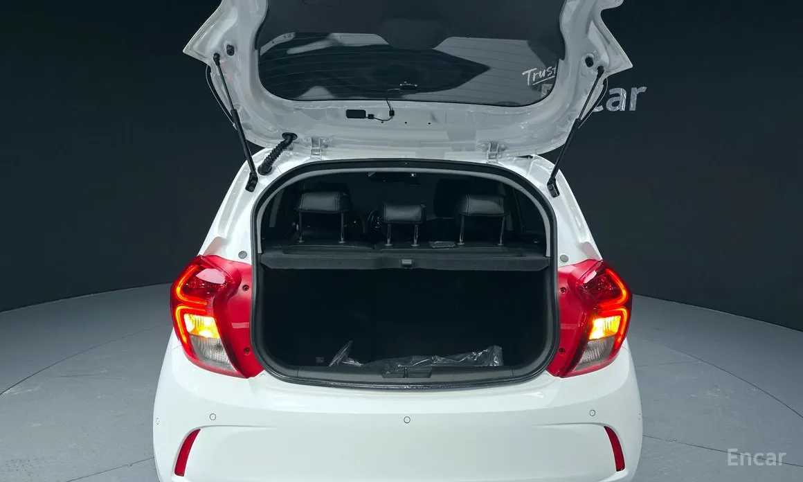 Фото 20 - Chevrolet Spark