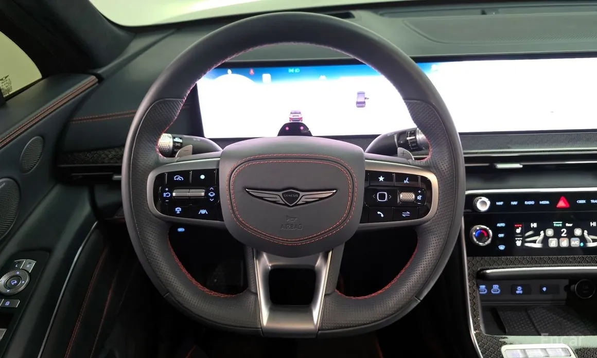 Фото 13 - Genesis GV80