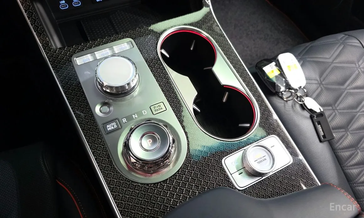 Фото 9 - Genesis GV80