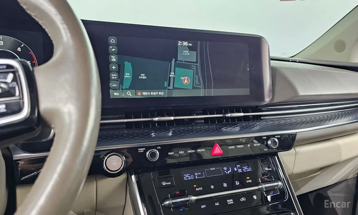 Фото 16 - Kia Carnival