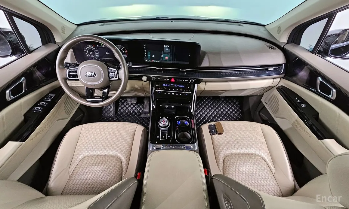 Фото 7 - Kia Carnival