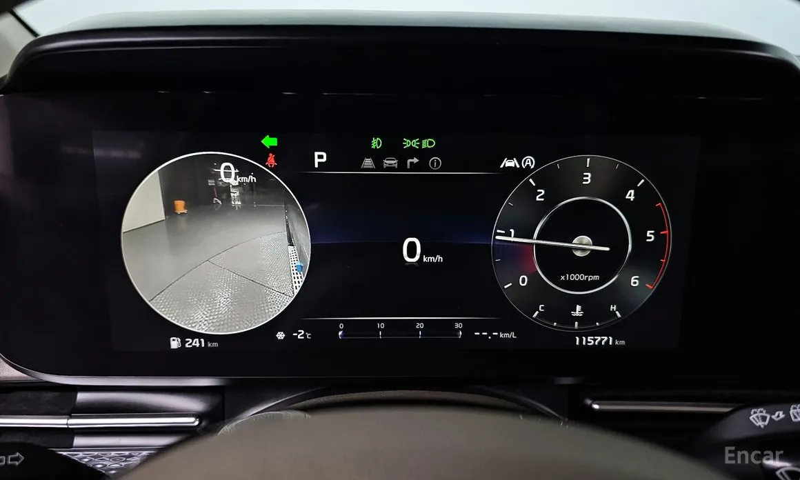 Фото 8 - Kia Carnival