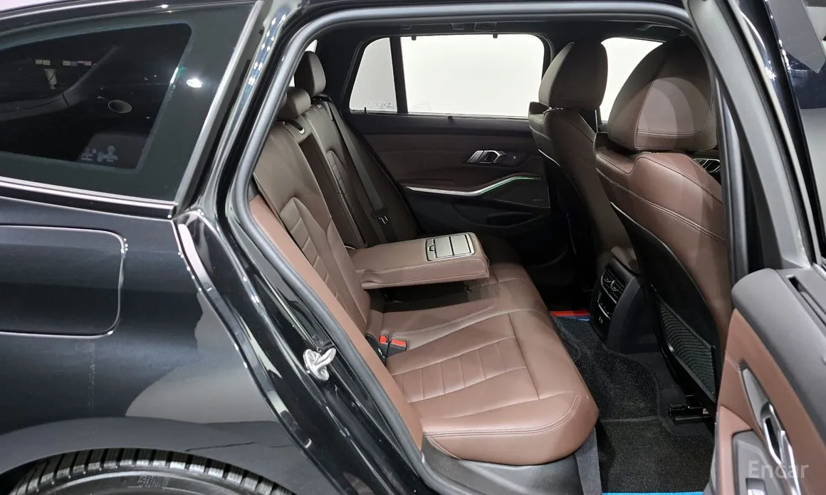 Фото 12 - BMW 3 Series