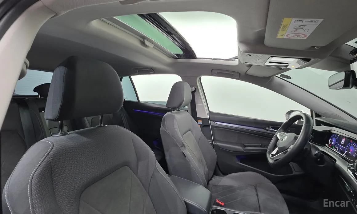 Фото 12 - Volkswagen Golf