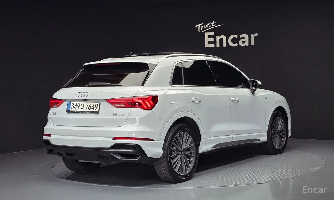 Фото 2 - Audi Q3