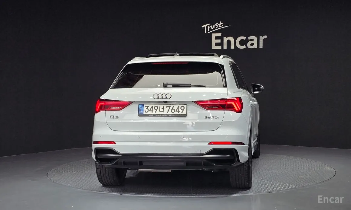 Фото 4 - Audi Q3