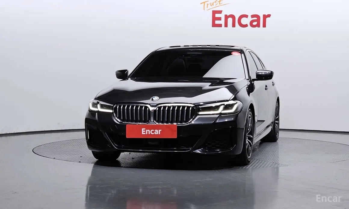 Фото 3 - BMW 5 Series