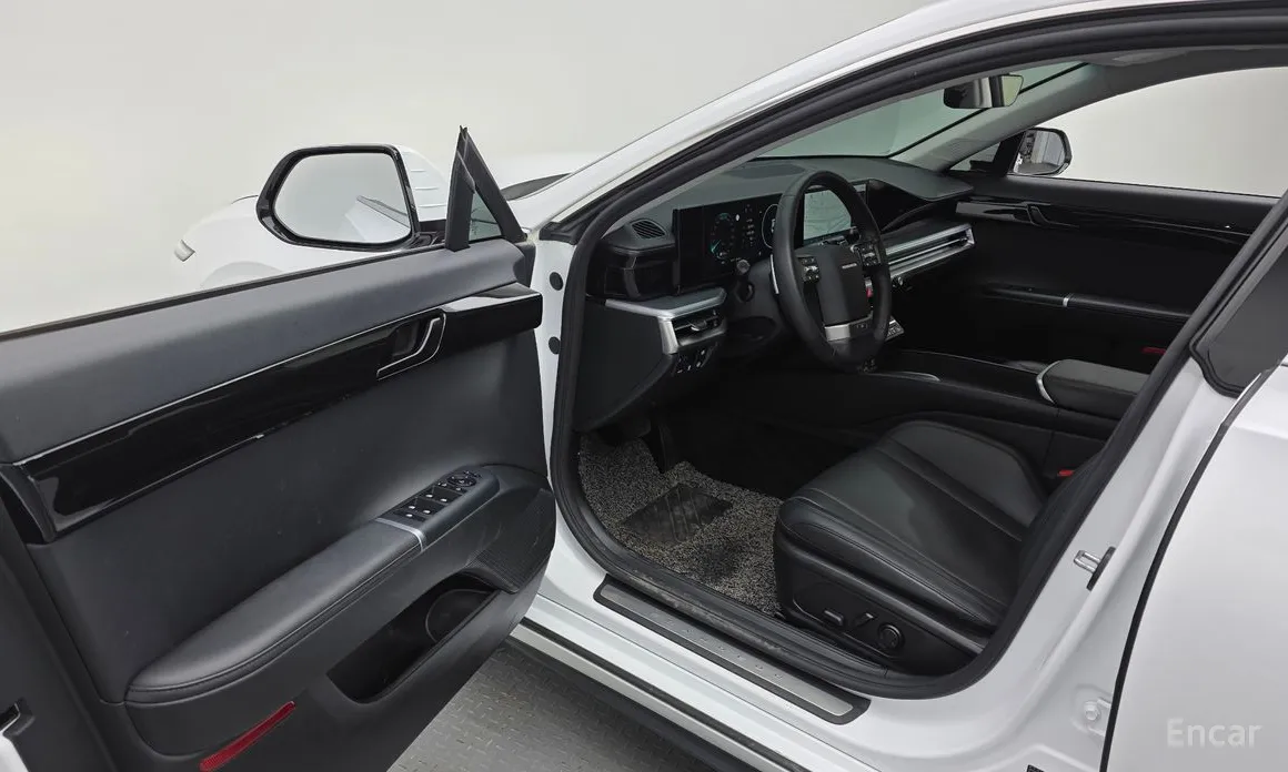 Фото 10 - Hyundai Grandeur