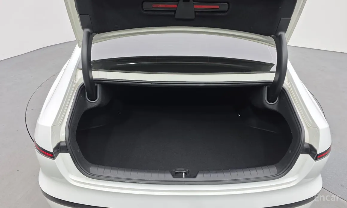 Фото 20 - Hyundai Grandeur