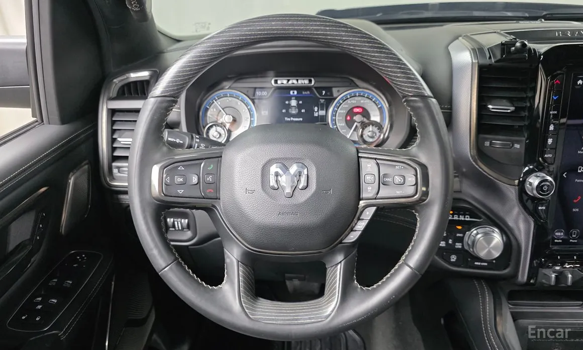 Фото 14 - Dodge Ram Pickup