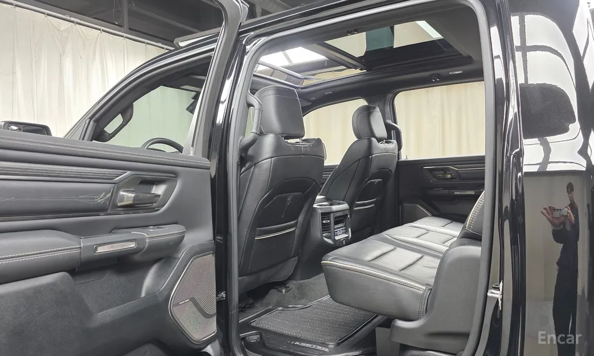 Фото 17 - Dodge Ram Pickup