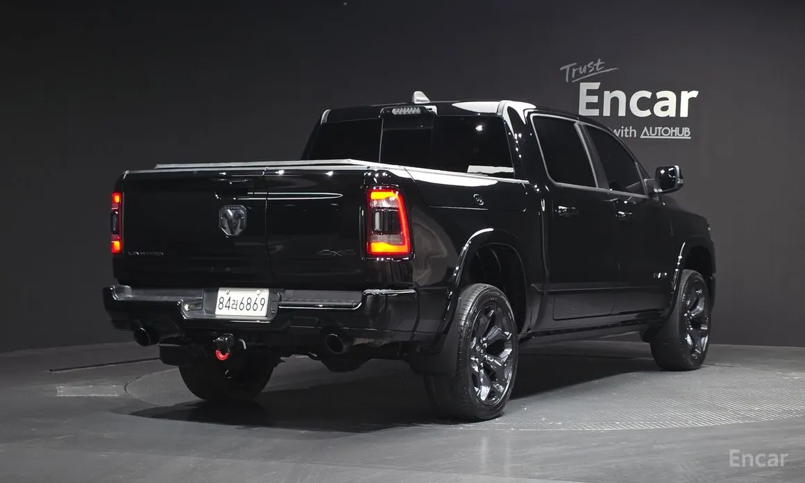 Фото 2 - Dodge Ram Pickup