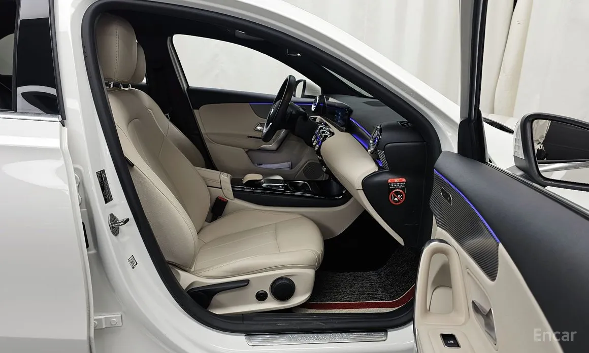 Фото 11 - Mercedes-Benz A-Class