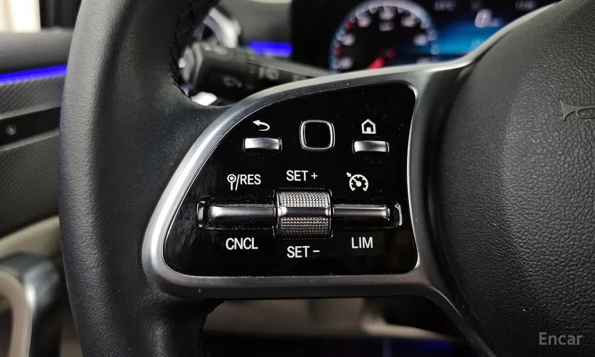 Фото 19 - Mercedes-Benz A-Class