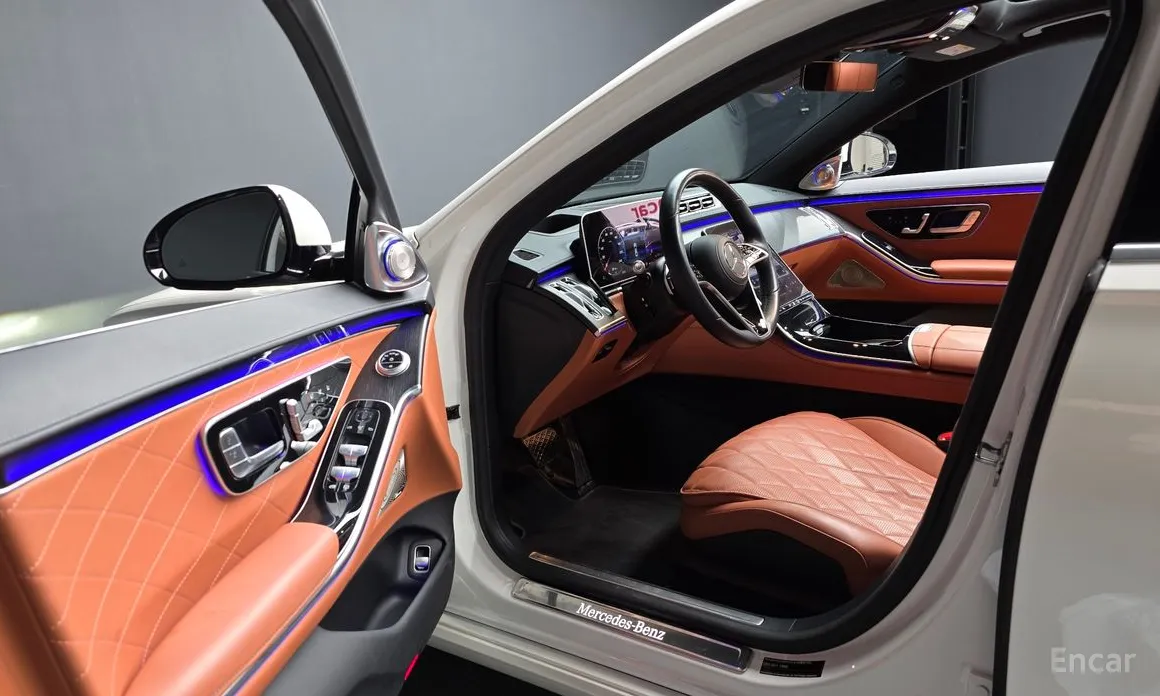 Фото 10 - Mercedes-Benz S-Class