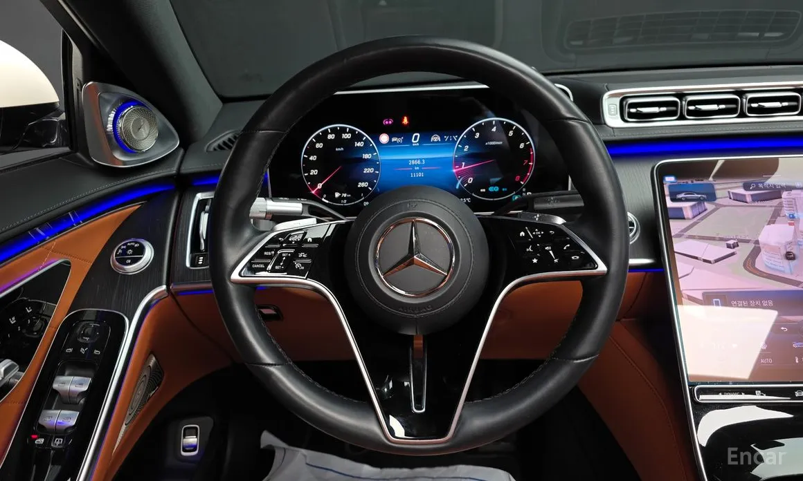 Фото 13 - Mercedes-Benz S-Class