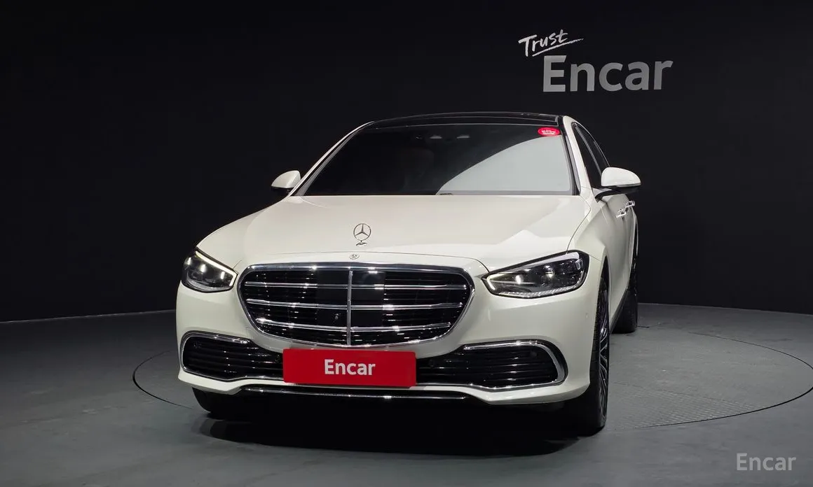 Фото 3 - Mercedes-Benz S-Class