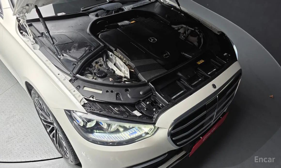 Фото 6 - Mercedes-Benz S-Class