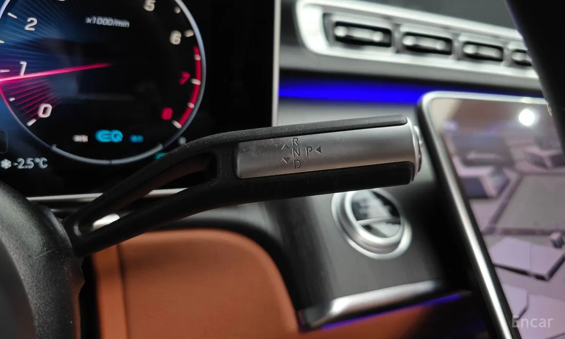 Фото 9 - Mercedes-Benz S-Class