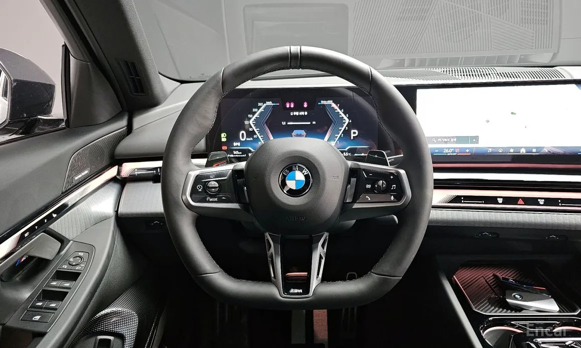 Фото 13 - BMW 5 Series