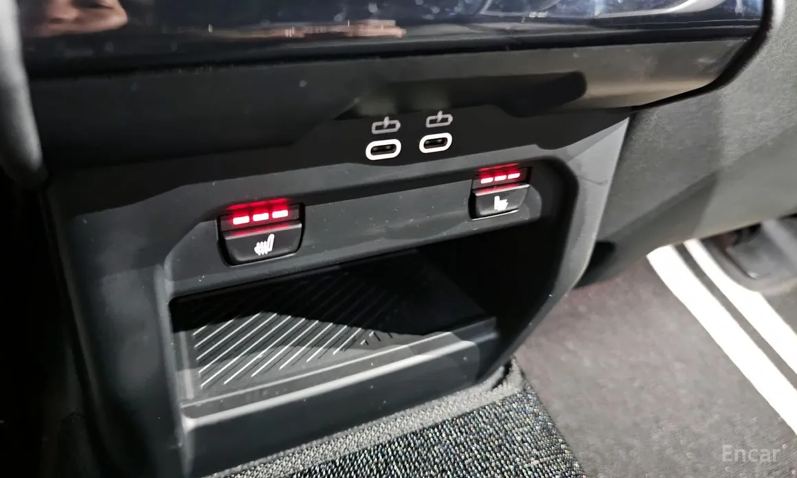 Фото 17 - BMW 5 Series