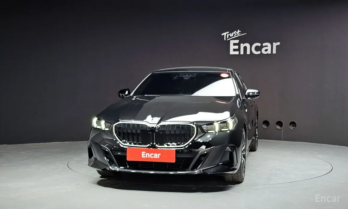 Фото 3 - BMW 5 Series