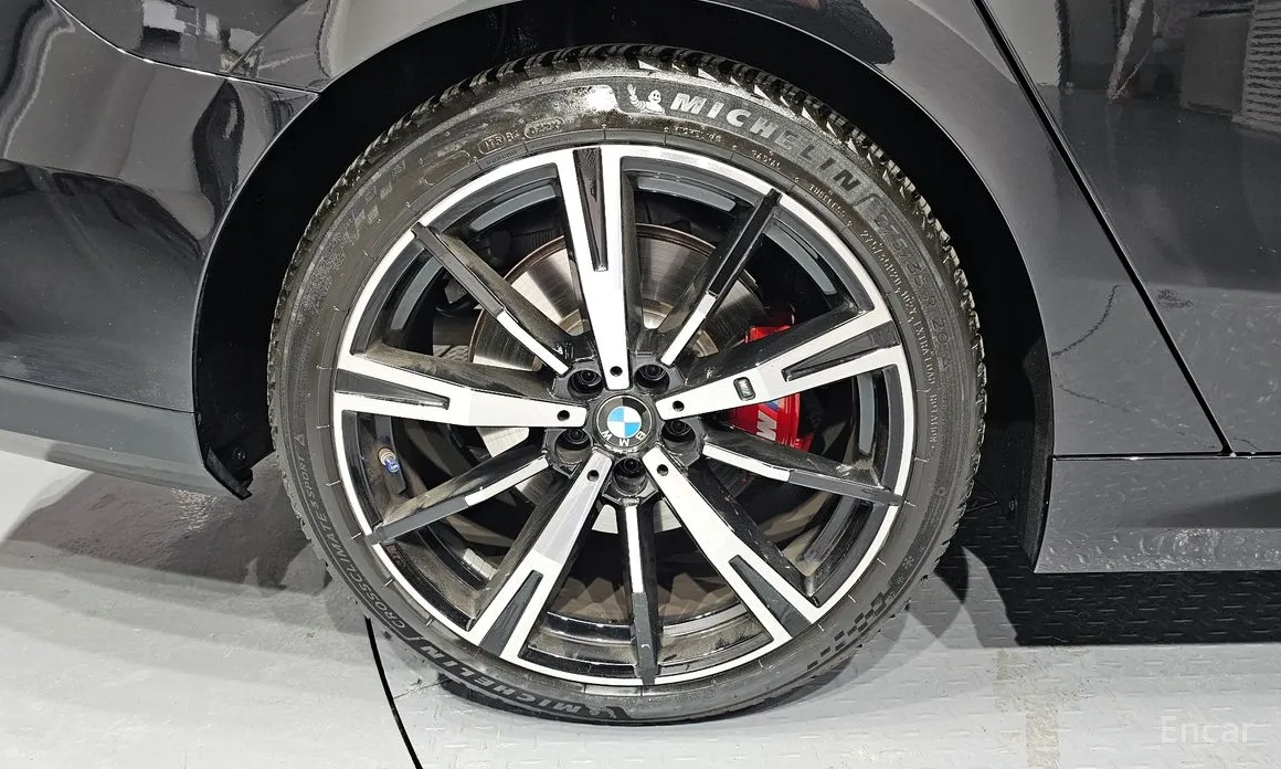 Фото 5 - BMW 5 Series