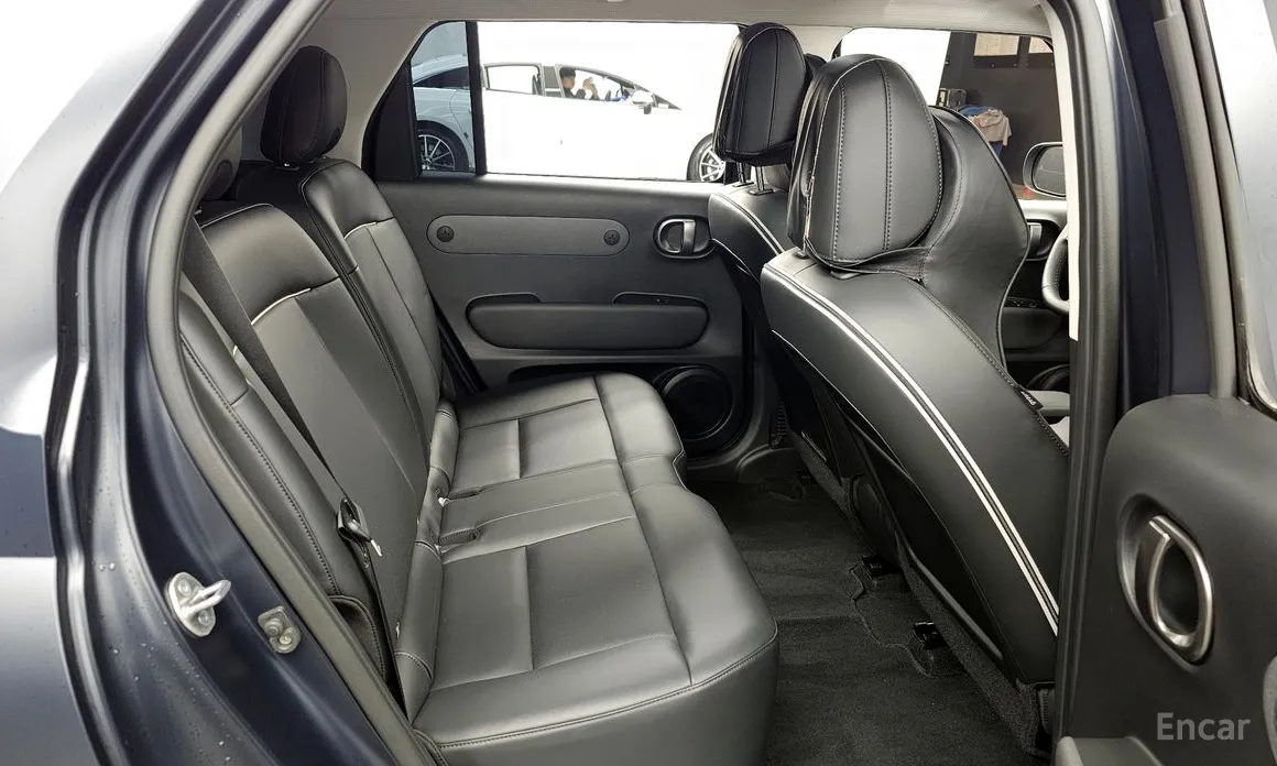 Photo 12 - Hyundai Casper