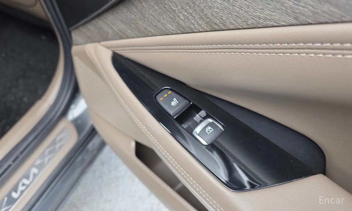 Фото 19 - Kia K8