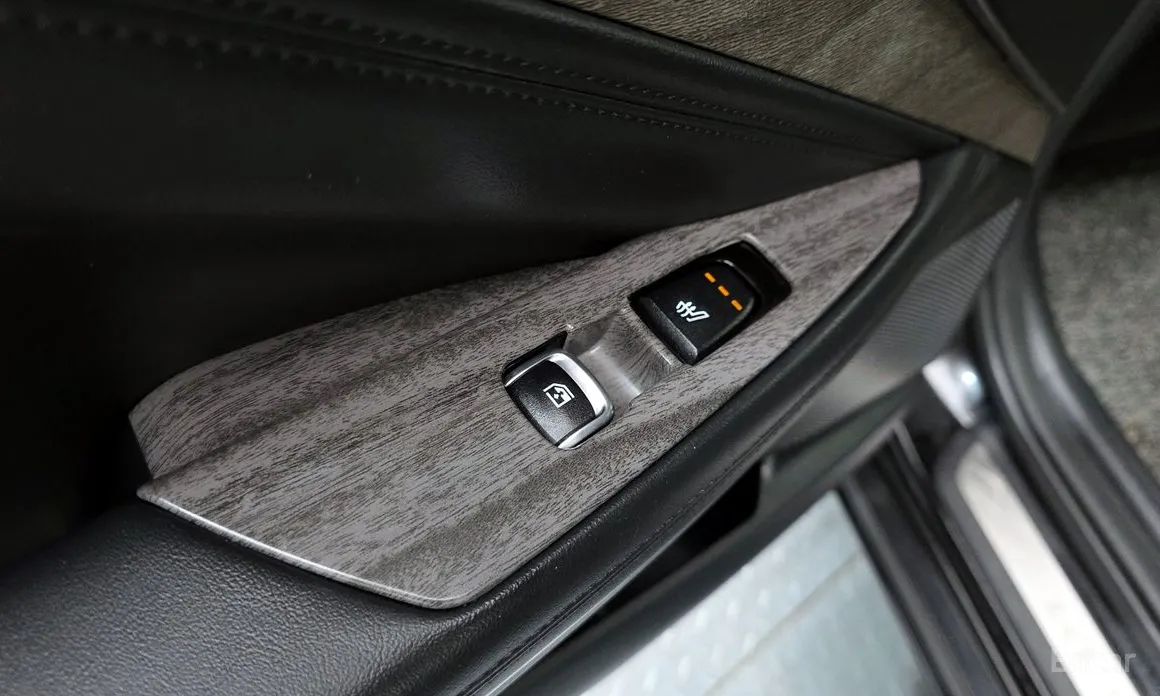 Фото 18 - Kia K8