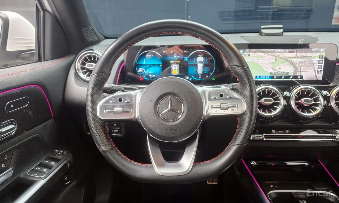 Фото 14 - Mercedes-Benz GLB-Class