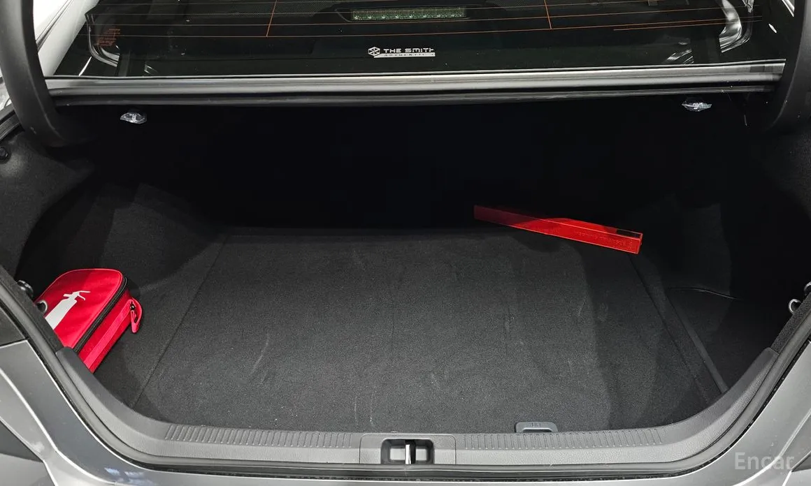 Фото 20 - Toyota Camry