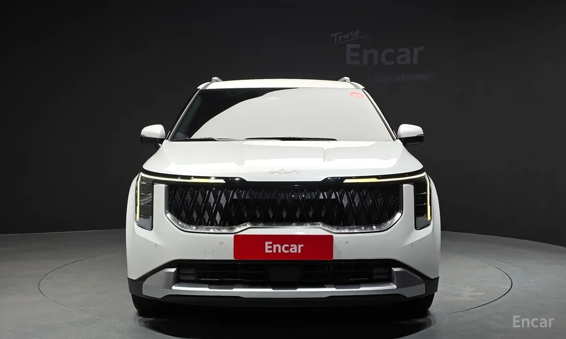 Photo 3 - Kia Carnival