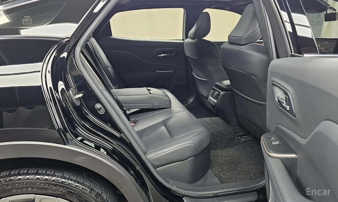 Фото 12 - Toyota Crown