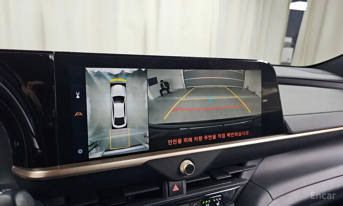 Фото 16 - Toyota Crown