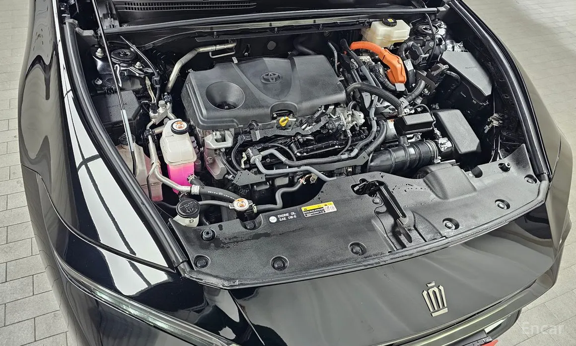 Фото 6 - Toyota Crown