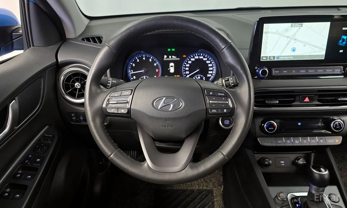 Фото 13 - Hyundai Kona