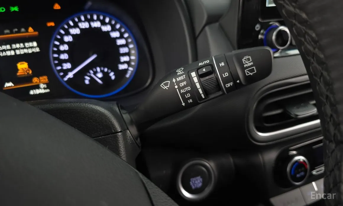 Фото 17 - Hyundai Kona