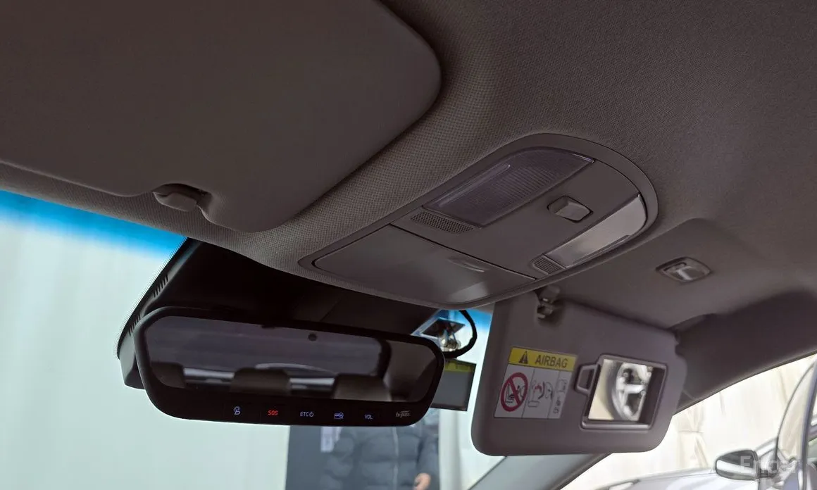 Фото 18 - Hyundai Kona