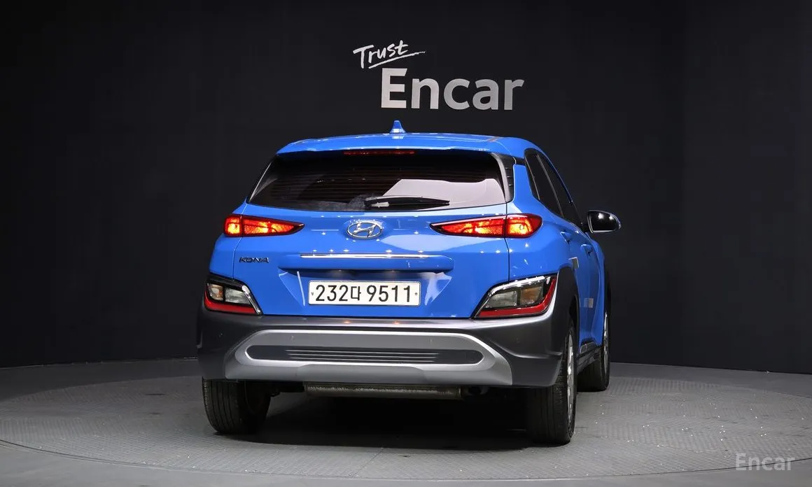 Фото 4 - Hyundai Kona