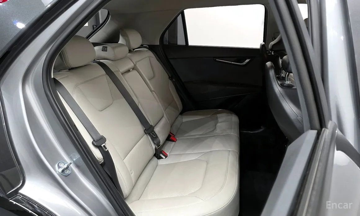 Фото 12 - Kia Niro