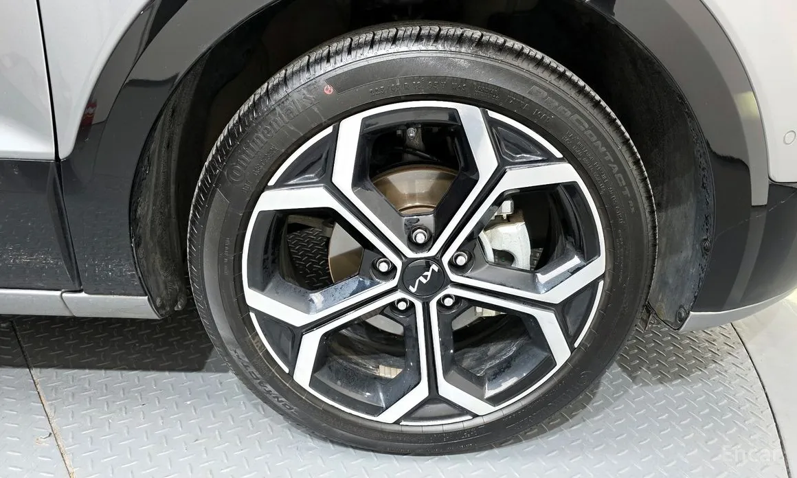 Фото 5 - Kia Niro