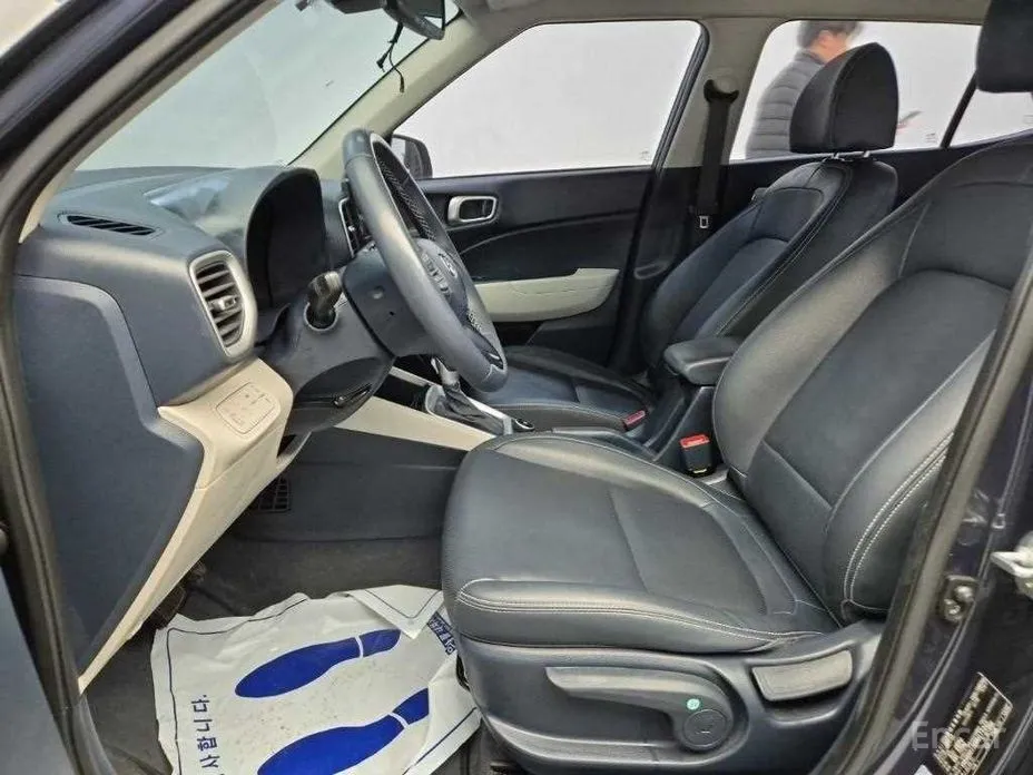 Фото 11 - Hyundai Venue