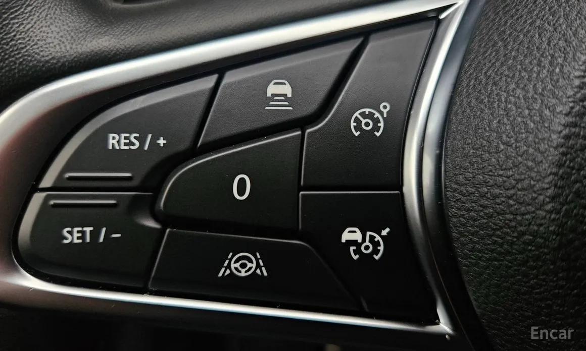 Фото 13 - Renault XM3