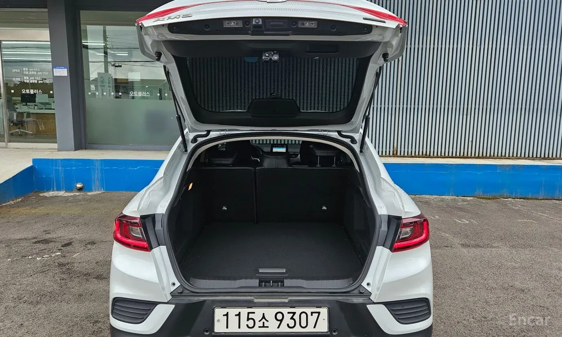 Фото 19 - Renault XM3